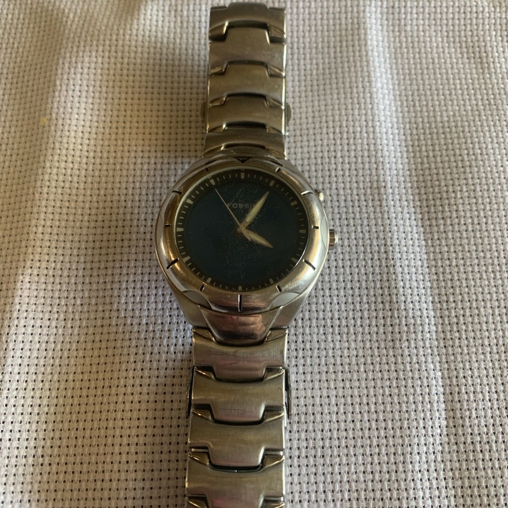 Vintage Fossil Blue AM 3535 Stainless Steel Men’s Watch with Color Changing Face - Picture 5 of 9